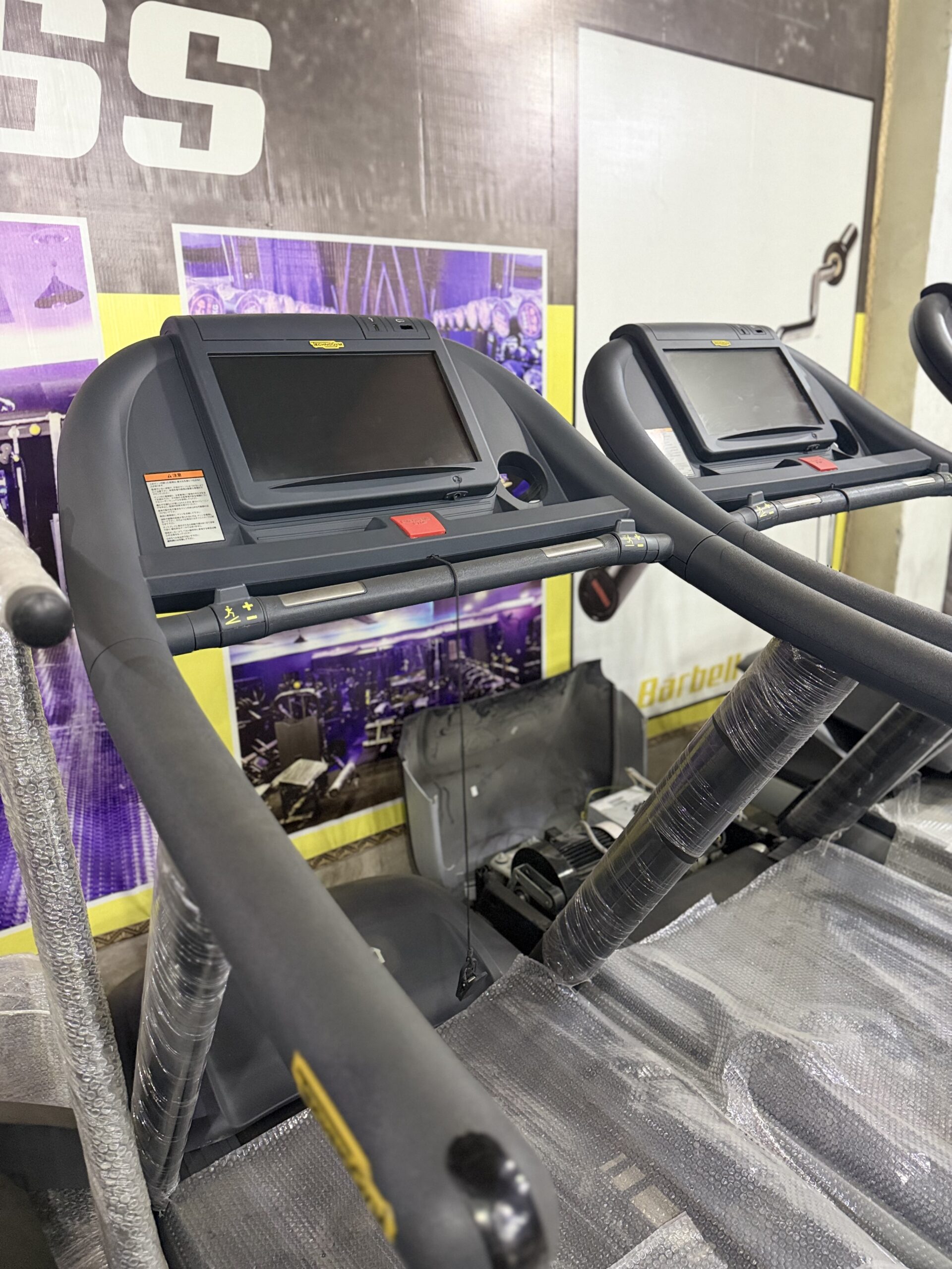 Treadmill Excite+ Run 600 Unity Black Treadmill ( Refurbished )